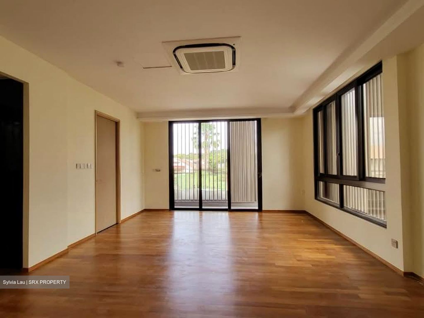 Opera Estate Primary School (D15), Semi-Detached #581302711